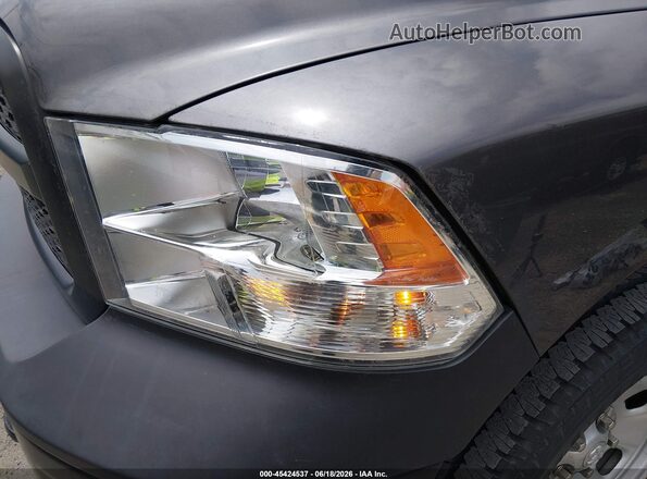 1C6RR7KG2GS349019 2016 RAM 1500 Gray Widok z przodu