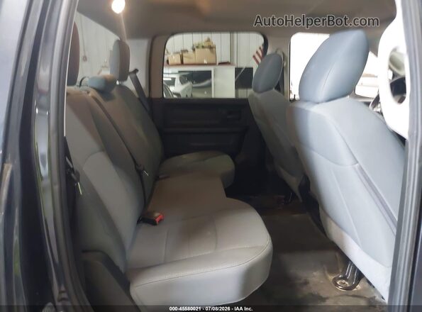 1C6RR7KG2JS306744 2018 RAM 1500 Dark Blue Widok naklejki z numerem VIN