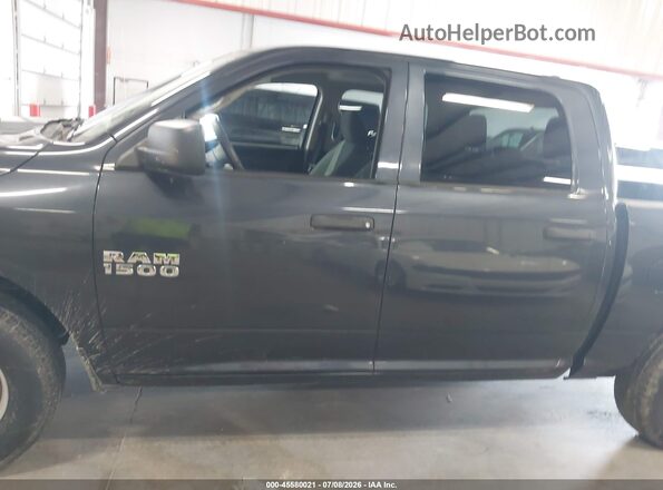 1C6RR7KG2JS306744 2018 RAM 1500 Dark Blue Widok wnętrza 360 stopni