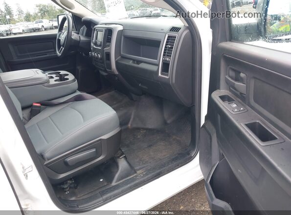1C6RR7KG3GS390548 2016 RAM 1500 White Vista interior delantera