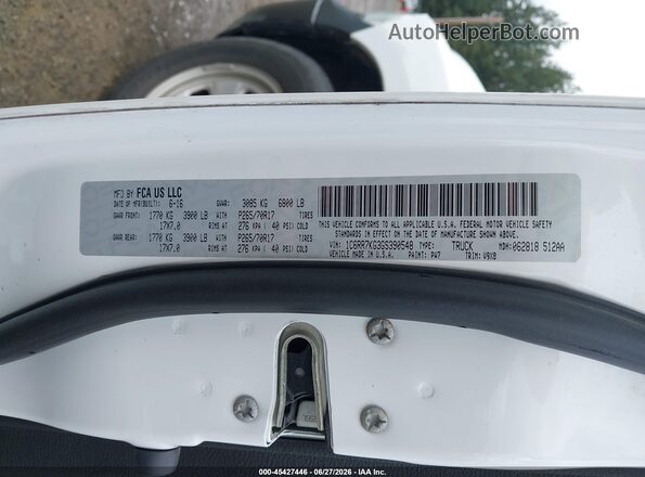 1C6RR7KG3GS390548 2016 RAM 1500 White Vista del compartimento del motor