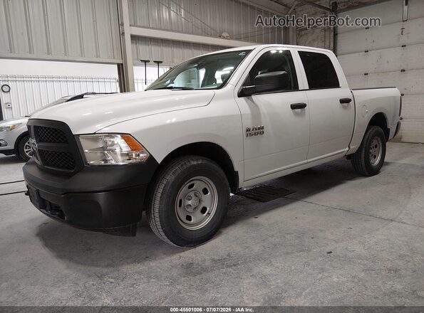 1C6RR7KG3JS300497 2018 RAM 1500 White Przód lewy