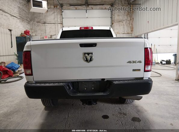 1C6RR7KG3JS300497 2018 RAM 1500 White 