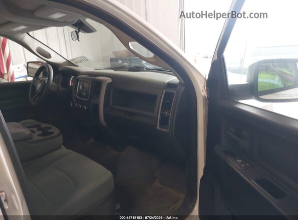 1C6RR7KG4GS108790 2016 RAM 1500 Белый Вид салона спереди