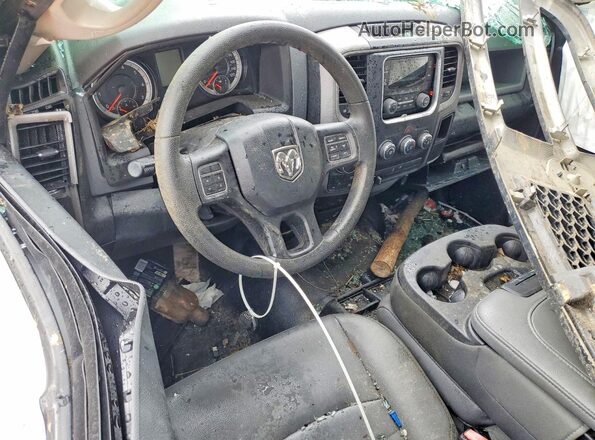 1C6RR7KG4GS126495 2016 RAM 1500 White Dashboard view