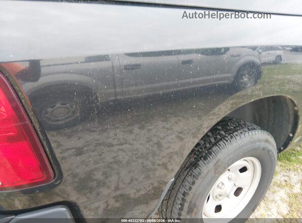 1C6RR7KG4GS362404 2016 RAM 1500 Черный Вид щитка приборов