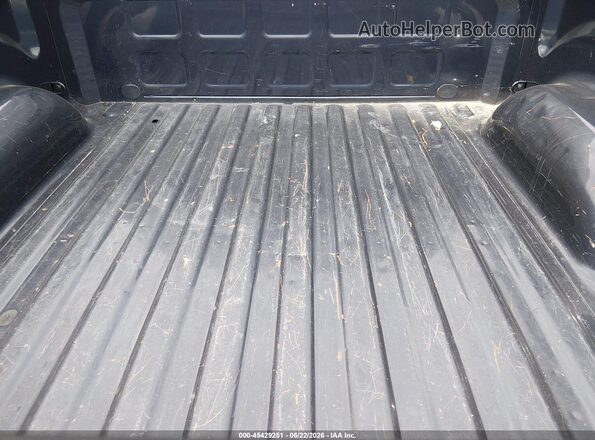 1C6RR7KG4JS306681 2018 RAM 1500 Black Սալոնի 360 աստիճան տեսք