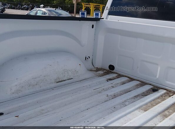 1C6RR7KG4JS306745 2018 RAM 1500 White Rear interior view