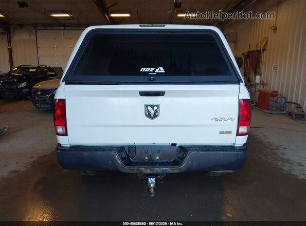 1C6RR7KG4JS318989 2018 RAM 1500 White 