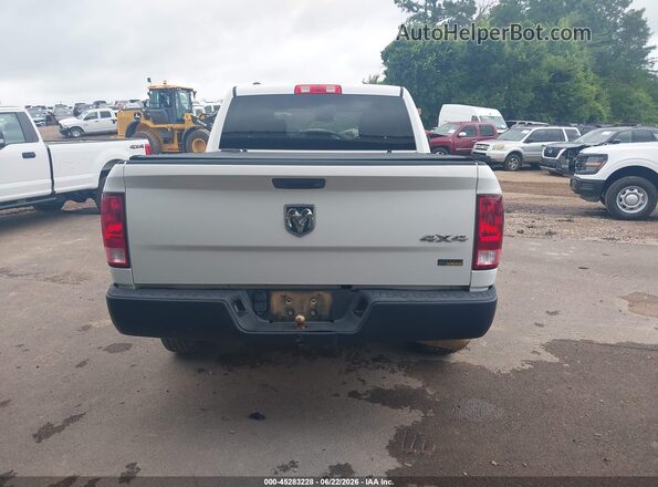1C6RR7KG5HS551774 2017 RAM 1500 White 