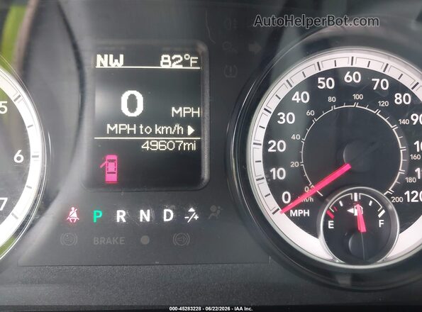 1C6RR7KG5HS551774 2017 RAM 1500 White 