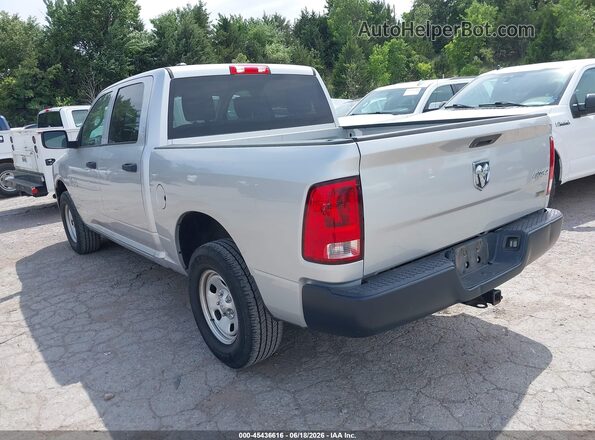 1C6RR7KG5JS106148 2018 RAM 1500 Silver Tył lewy