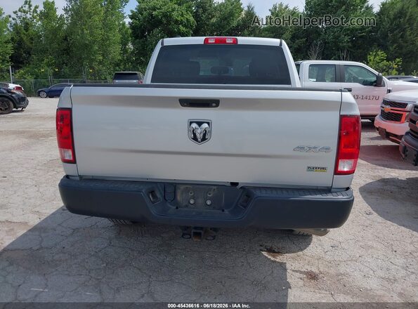 1C6RR7KG5JS106148 2018 RAM 1500 Silver 
