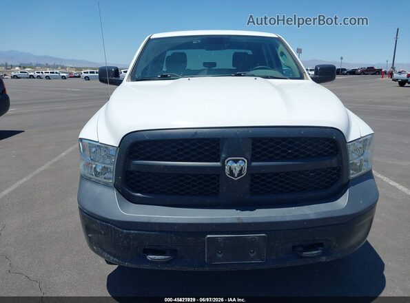 1C6RR7KG5JS144172 2018 RAM 1500 Белый Вид спереди