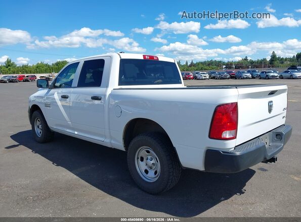 1C6RR7KG5JS300520 2018 RAM 1500 Белый Задняя левая четверть