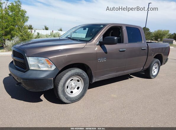 1C6RR7KG5JS318984 2018 RAM 1500 Brown Առջևի ձախ երեք քառորդ տեսարան
