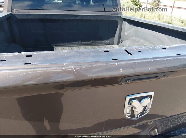 1C6RR7KG5JS318984 2018 RAM 1500 Brown 