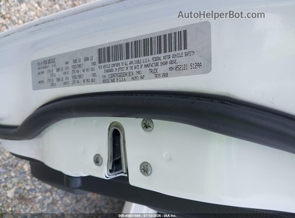 1C6RR7KG6GS341814 2016 RAM 1500 Белый Вид подкапотного пространства