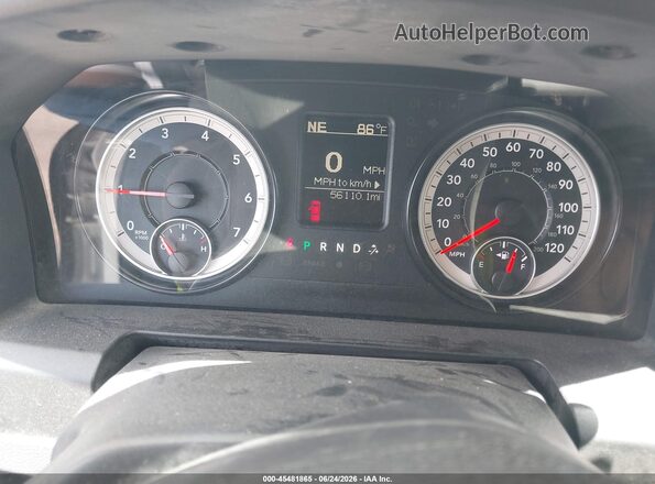 1C6RR7KG6GS348892 2016 RAM 1500 Серебряный Вид задних сидений
