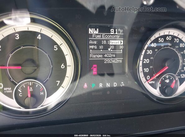 1C6RR7KG7GS348996 2016 RAM 1500 Gray Vista de los asientos traseros