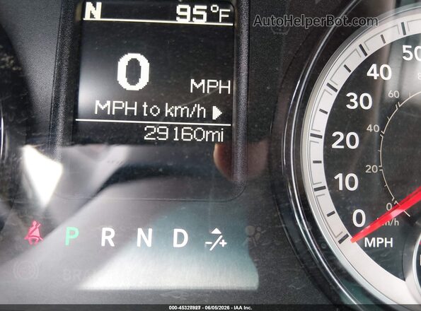 1C6RR7KG7HS834032 2017 RAM 1500 Синий 