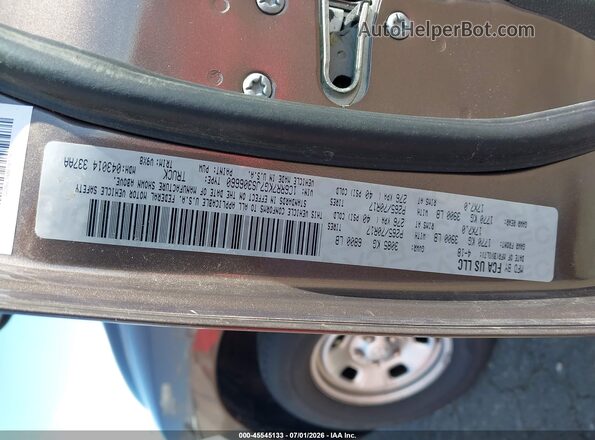 1C6RR7KG7JS306660 2018 RAM 1500 Brown Engine compartment view