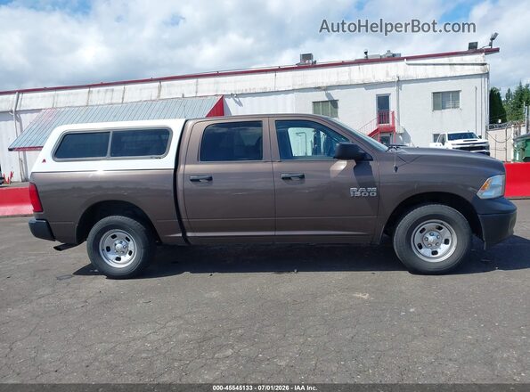 1C6RR7KG7JS306660 2018 RAM 1500 Brown Rear interior view