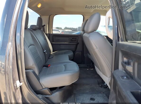 1C6RR7KG7JS306755 2018 RAM 1500 Black Вид наклейки з VIN-кодом