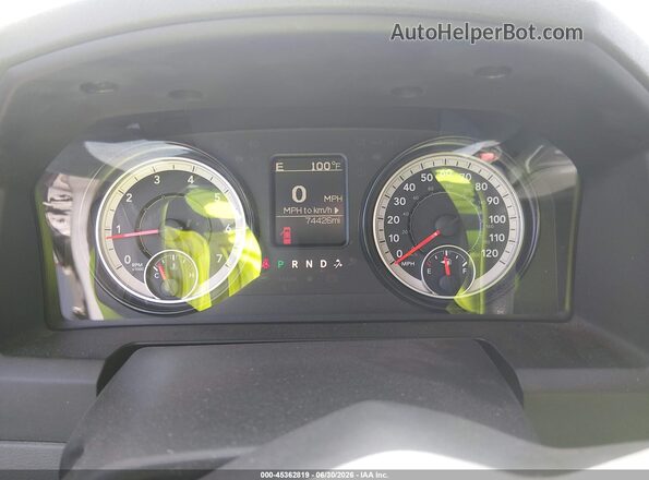1C6RR7KG7KS666755 2019 RAM 1500 CLASSIC Gray Հետևի նստատեղերի տեսք