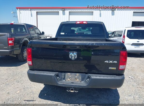 1C6RR7KG8JS306747 2018 RAM 1500 Black 