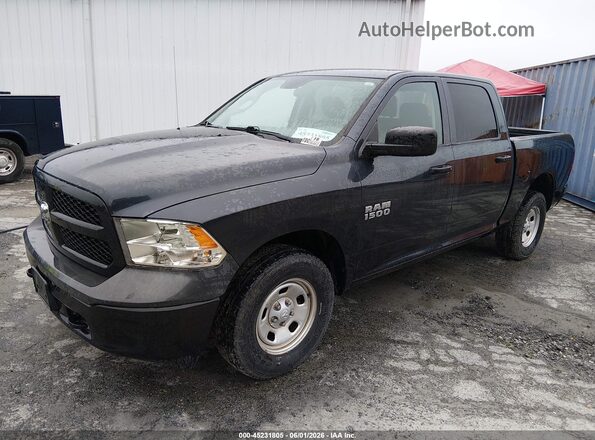 1C6RR7KG8JS306814 2018 RAM 1500 Серый Передняя левая четверть