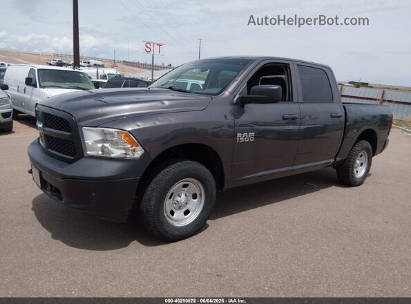 1C6RR7KG8JS315867 2018 RAM 1500 Gray Vista tres cuartos delantera izquierda