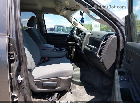 1C6RR7KG8KS660396 2019 RAM 1500 CLASSIC Gray Widok wnętrza z przodu