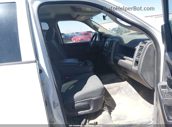 1C6RR7KG9GS108655 2016 RAM 1500 White Vista interior delantera