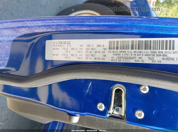 1C6RR7KG9GS362477 2016 RAM 1500 Blue Widok komory silnika