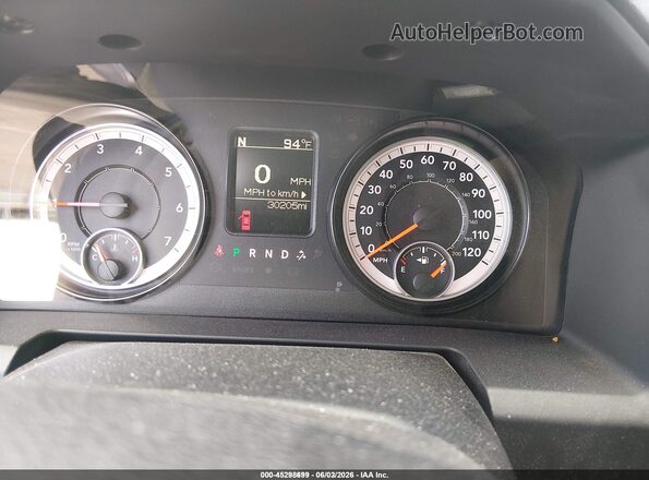 1C6RR7KG9GS383684 2016 RAM 1500 Gray Вид задніх сидінь