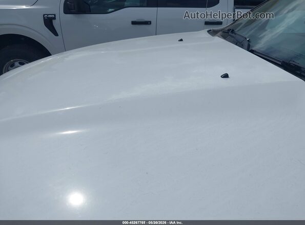 1C6RR7KG9JS286508 2018 RAM 1500 White Вид спереду