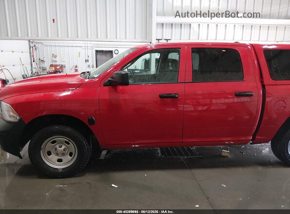 1C6RR7KG9JS293121 2018 RAM 1500 Red 360 interior view