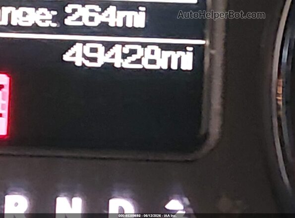 1C6RR7KG9JS293121 2018 RAM 1500 Red 