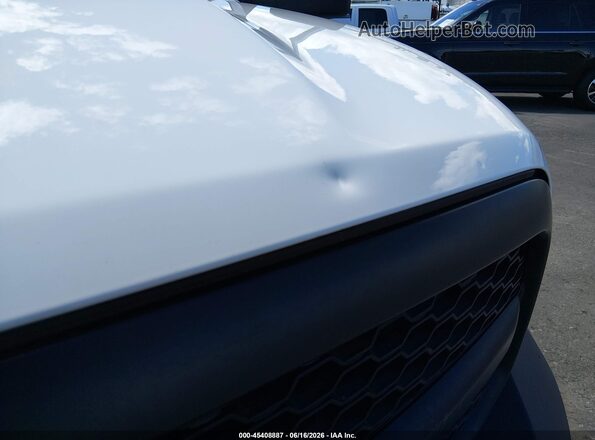 1C6RR7KG9JS300519 2018 RAM 1500 White წინა ხედი