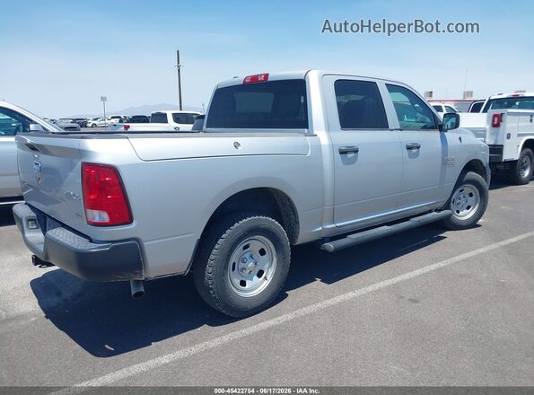 1C6RR7KG9JS306580 2018 RAM 1500 Silver უკანა მარჯვენა