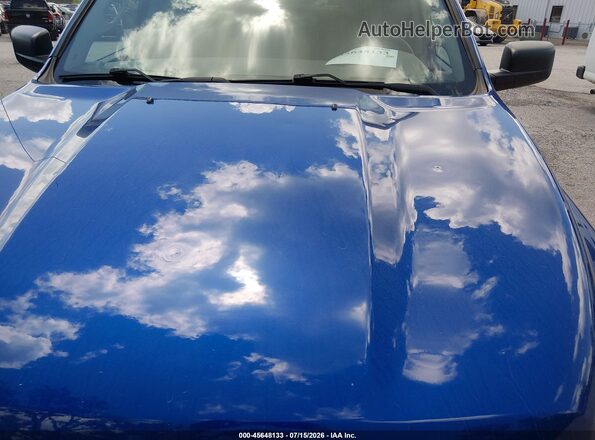 1C6RR7KGXJS291524 2018 RAM 1500 Blue Front view