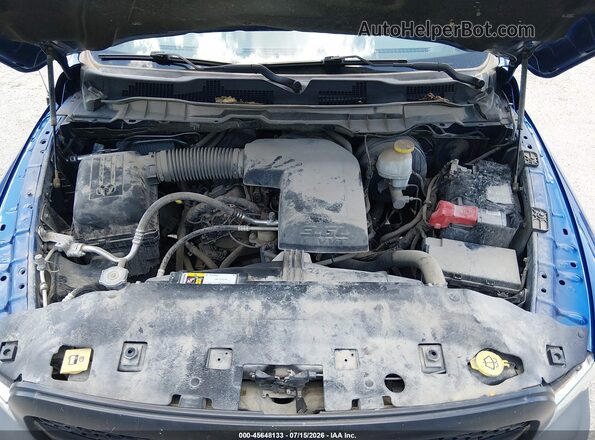 1C6RR7KGXJS291524 2018 RAM 1500 Blue Rear view