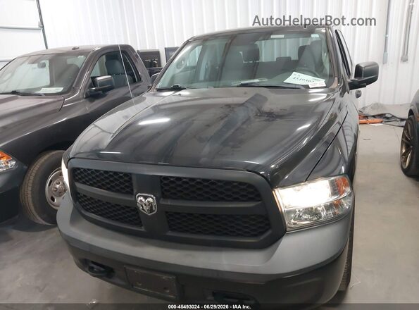 1C6RR7KGXJS306748 2018 RAM 1500 Black Front view