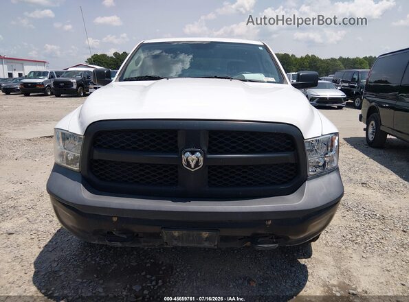 1C6RR7KGXJS306751 2018 RAM 1500 White Widok wnętrza 360 stopni