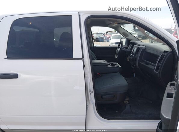 1C6RR7KGXJS315854 2018 RAM 1500 White Front interior view
