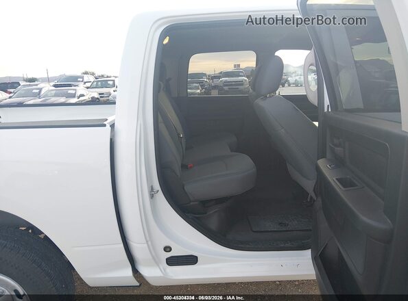 1C6RR7KGXJS315854 2018 RAM 1500 White Rear seats view