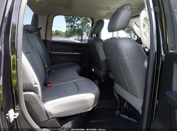 1C6RR7KGXJS323114 2018 RAM 1500 Black Widok naklejki z numerem VIN