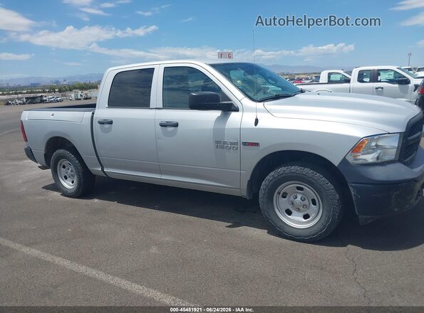 1C6RR7KM5HS753570 2017 RAM 1500 Серебряный Вид спереди