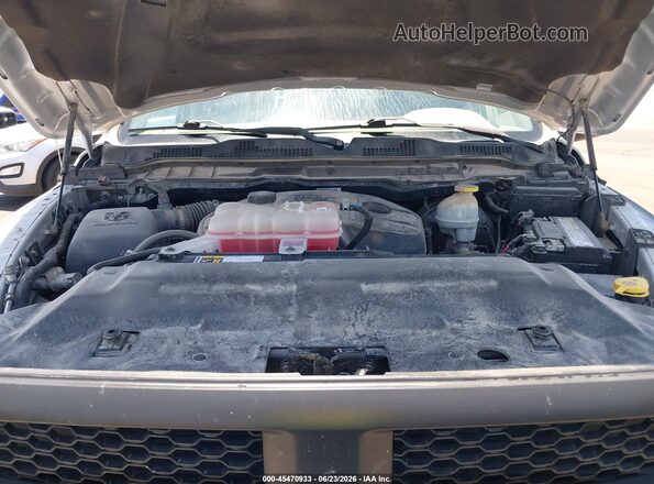 1C6RR7KM5HS761314 2017 RAM 1500 Серебряный Вид сзади